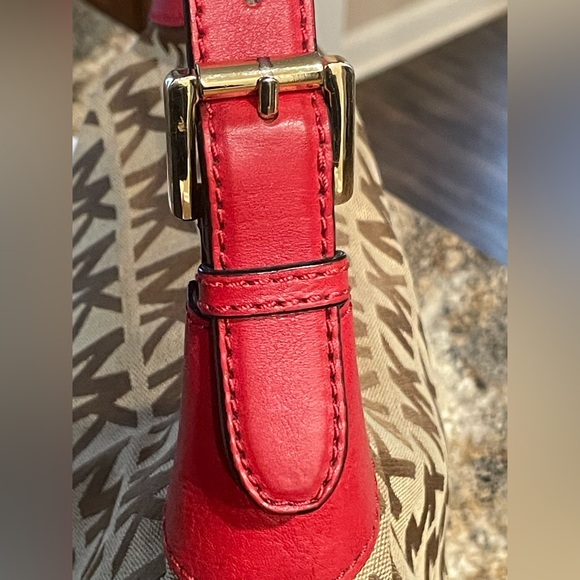 Michael Kors Shoulder Bag - Picture 10 of 14